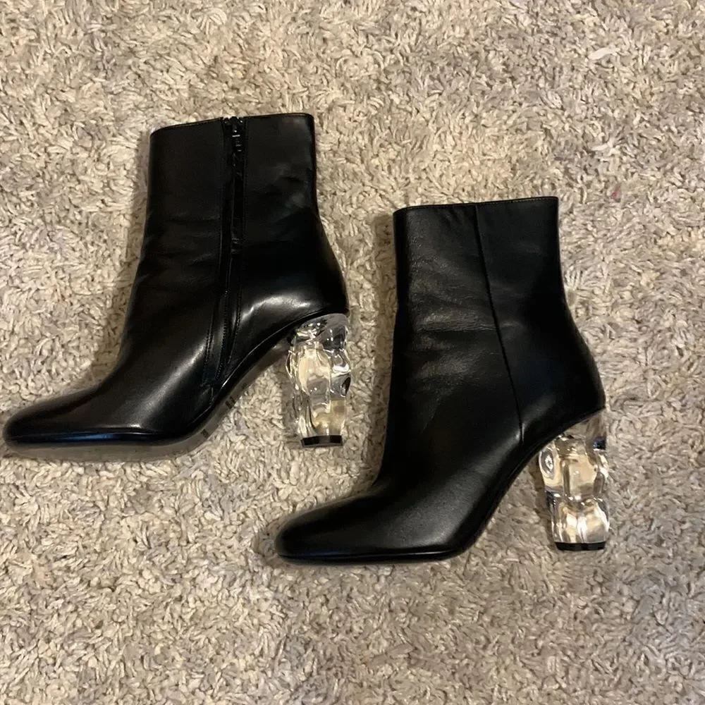 Frame EUC black leather ankle boots with thick textured clear heel Size 36